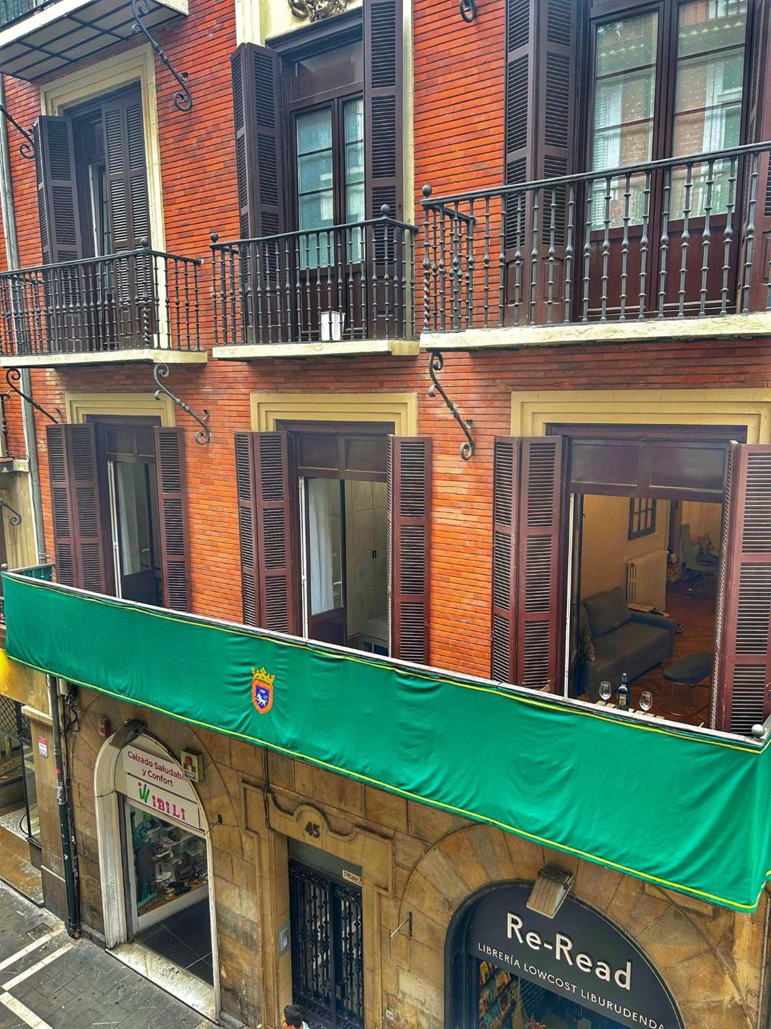 パンプローナApartamento Boutique Centro Zapateria 45アパートメント エクステリア 写真